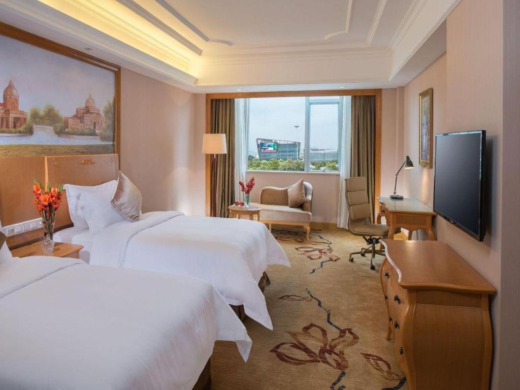 Vienna Hotel Tianjin Guizhou Road Branch Exterior photo